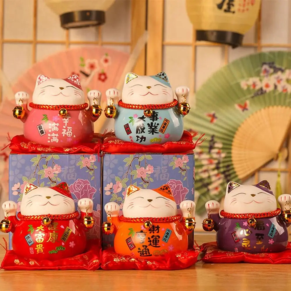 Cute 4.5 inch Lucky Cat Home Decorations Handmade Ceramic Small Piggy Bank Portable Fortune Cat Statue Home Store