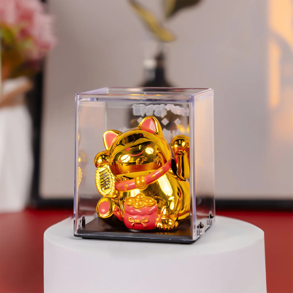 Mini Wealth Waving Hand Cat Chinese Lucky Cat Cartoon Ornament Cute Waving Arm Beckoning Fortune Cat for Car Home Office Decor